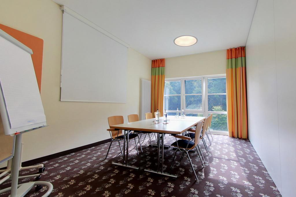 Akzent Waldhotel Rheingau Geisenheim Zewnętrze zdjęcie