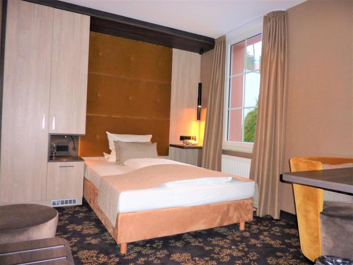 Akzent Waldhotel Rheingau Geisenheim Zewnętrze zdjęcie