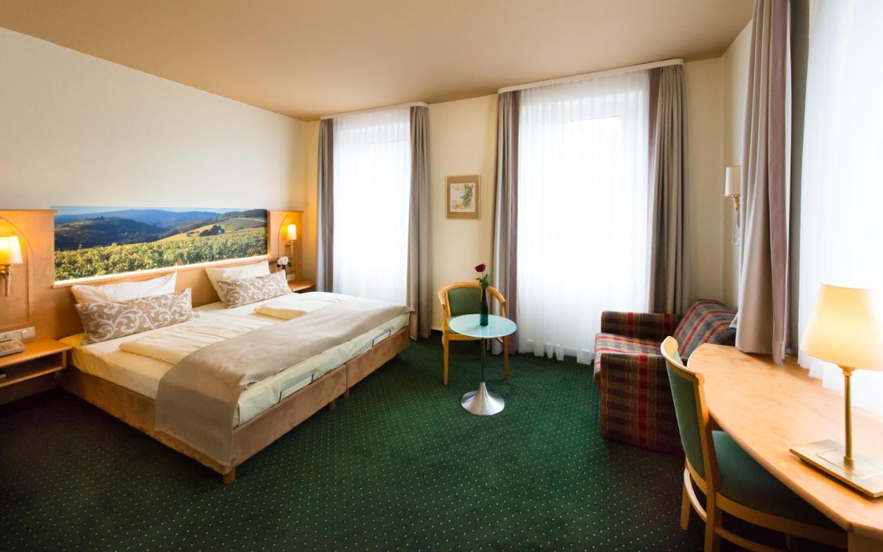Akzent Waldhotel Rheingau Geisenheim Zewnętrze zdjęcie